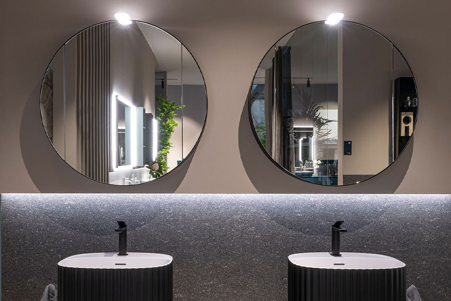 Giotto and Arena: the new mirror cabinets